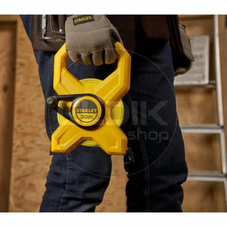 Stanley 2-34-792 Landmeter Fiberglas 30m - 12,7mm open kast