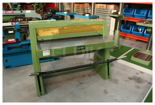 HM CS 100 Guillotineschaar (overjarig model)