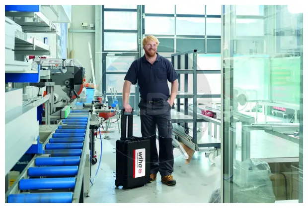 Wiha 9300704 115 Delige Gevulde Gereedschapskoffer - Elektra - 42069