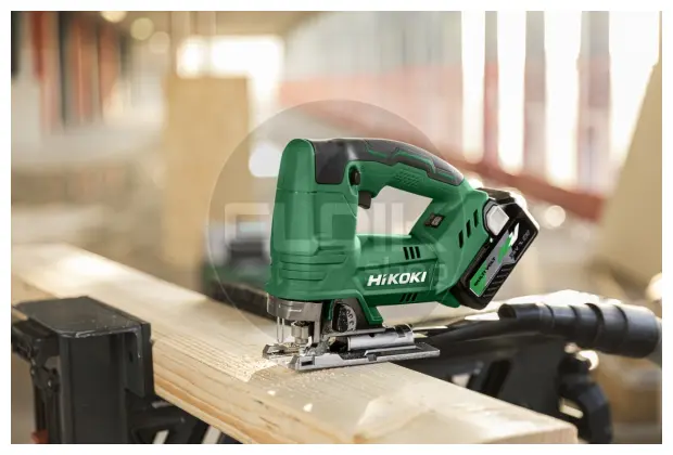 Hikoki CJ18DAW2Z Accu decoupeerzaag CJ18DAW2Z - 18V - 135 mm - In HSC III koffer. Exclusief accu's en lader.