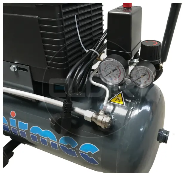 Airmec KA 25200 Oliegesmeerde Compressor 8 bar | 25l - 565025200