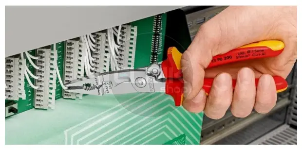 Knipex 13 96 200 Elektro-Installatietang VDE