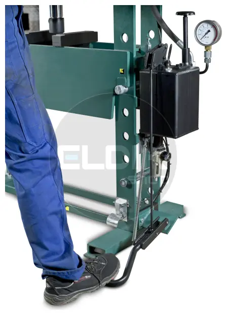 Compac FP25 G6 Werkplaatspers 25 Ton