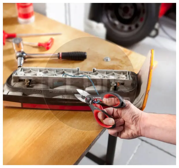 Facom 841A.3PB Elektricienschaar met Krimpfunctie