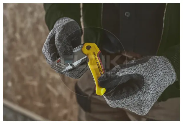 Stanley 0-10-825 FATMAX Vouwbaar Uitschuifmes