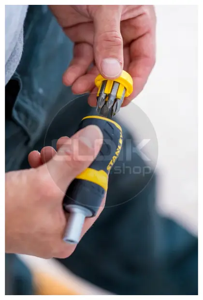 Stanley 0-66-358 Multibit Stubby Schroevendraaier met ratel