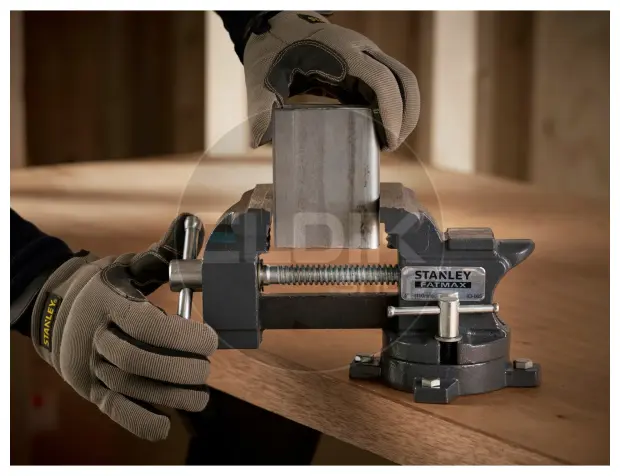 Stanley 1-83-065 Bankschroef 115 mm