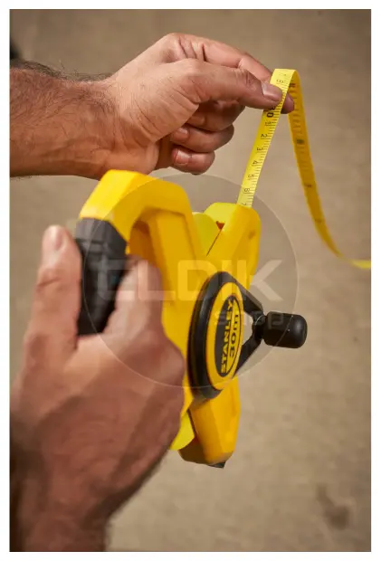 Stanley 2-34-792 Landmeter Fiberglas 30m - 12,7mm open kast
