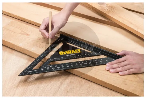 DeWalt DWHT25228-0 Multi bouwdriehoek 30cm