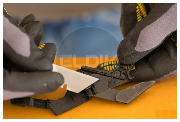 Stanley FMHT10373-0 FATMAX Bimat Foliesnijder met Vervangbaar Mes