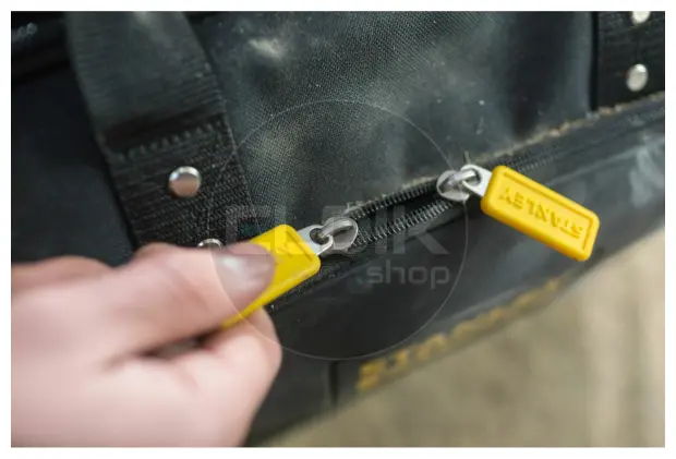 Stanley FMST1-80144 FATMAX Rugzak Quick Access