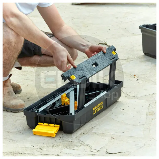 Stanley FMST81083-1 3-in-1 25” Gereedschapskoffer met Trapje