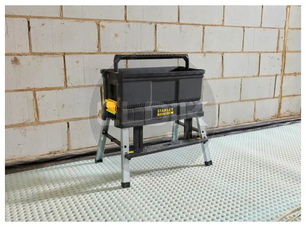 Stanley FMST81083-1 3-in-1 25” Gereedschapskoffer met Trapje