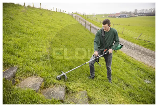 Hikoki CG18DAW4Z 18 V bosmaaier met een snoeiradius van 230 - 310 mm en ronde greep
