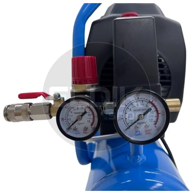 E-Tools 178813 Oliegesmeerde Compressor 8 bar | 6l | 75 l/min