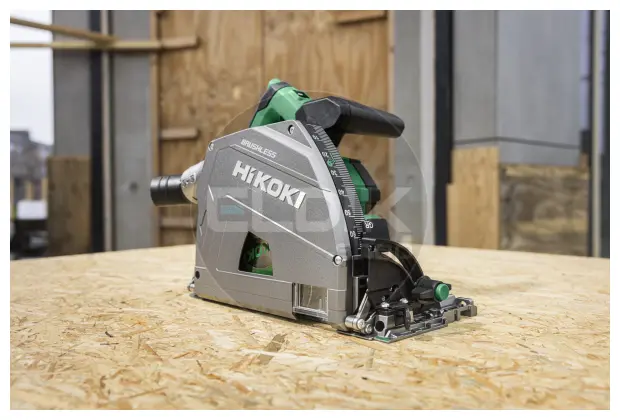 Hikoki KSC3606DPAW21Z Accu invalzaag - 36V / 66 mm - Inclusief geleiderail 160cm - Exclusief accu's en lader in HSC IV