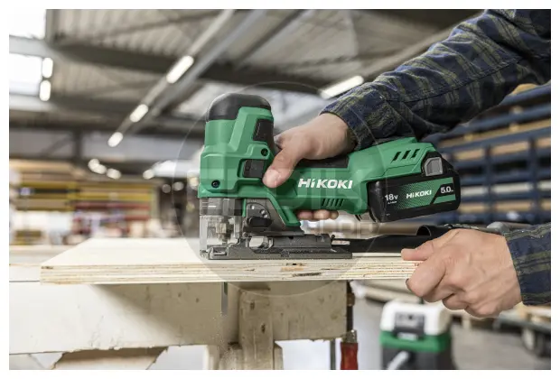 Hikoki CJ18DBW4Z Accu decoupeerzaag - 18V - 135 mm. Exclusief accu's en lader