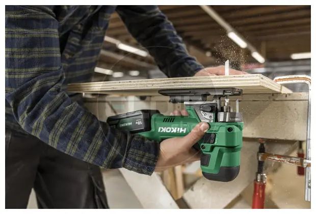Hikoki CJ18DBW4Z Accu decoupeerzaag - 18V - 135 mm. Exclusief accu's en lader